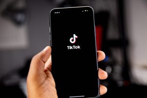 Now It's Easy, Simple, and Fast to Download Videos on TikTok for Free and Online: Learn How