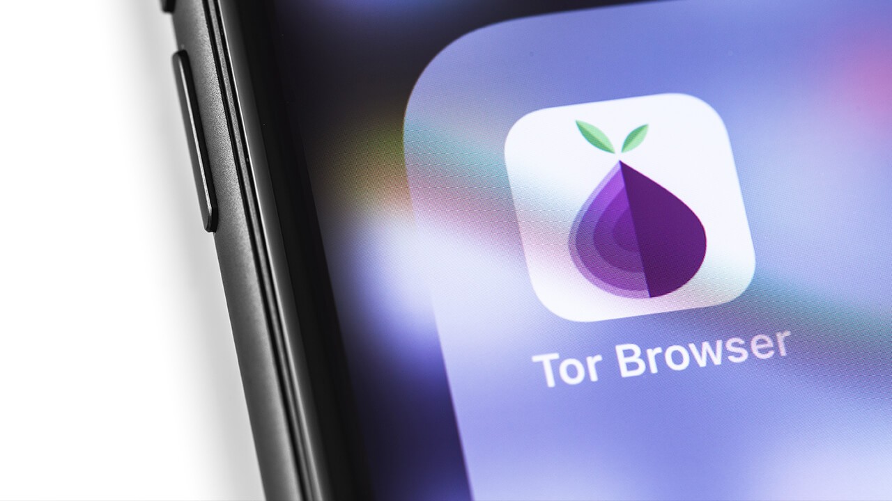 How to Use the Internet Without Leaving a Trace with TOR Mobile