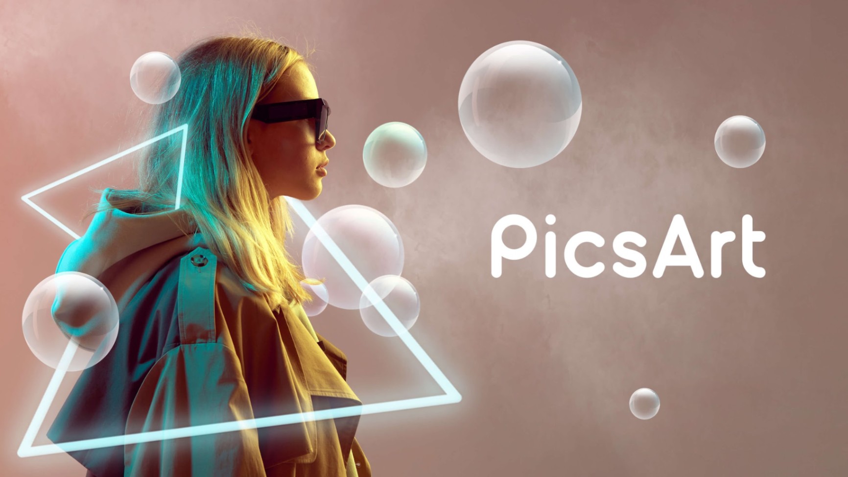 PicsArt vs. Lightroom: Discover the Main Differences and Choose the Best