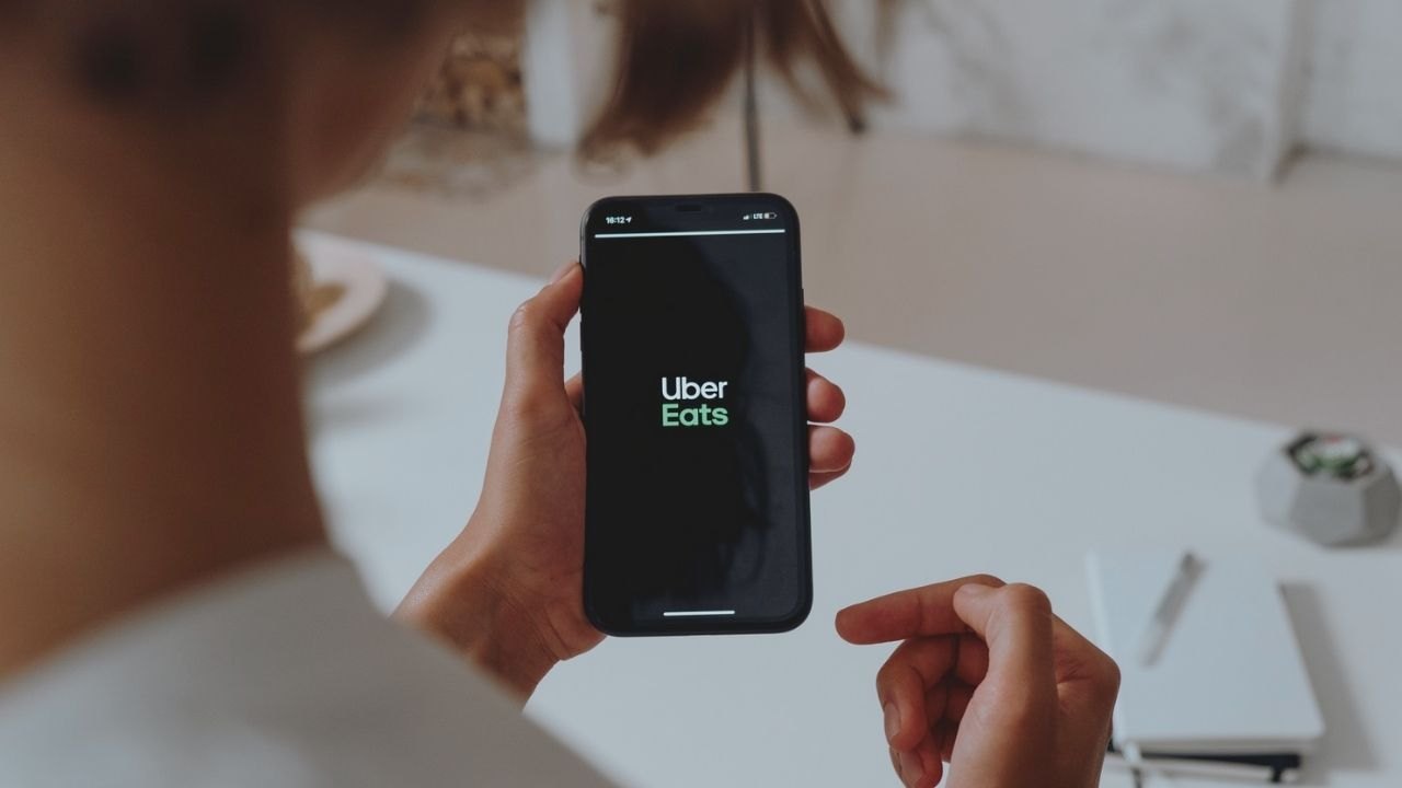 Uber Eats - How to Download, Get Discounts and Use