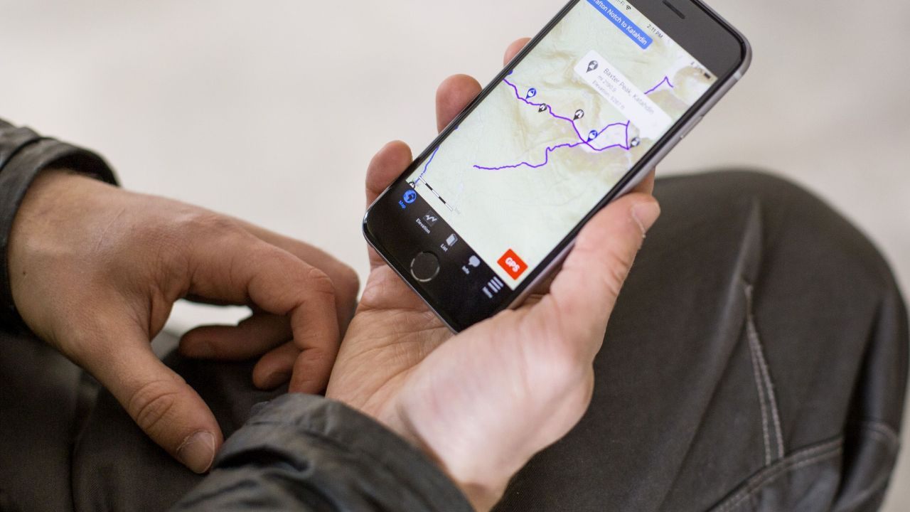 Why Do GPS Apps Consume so Much Phone Battery Power and How to Reduce It?