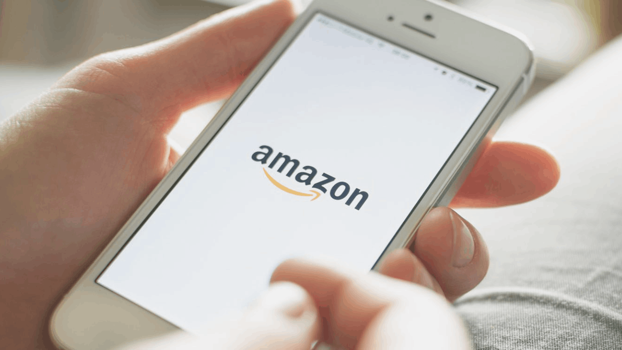 Shop Online With Amazon App: How to Download and Use to Earn Discounts