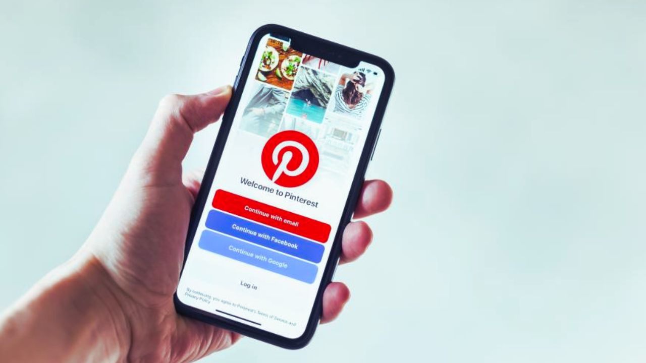 How to Download and Install the Pinterest App on a Mobile Device