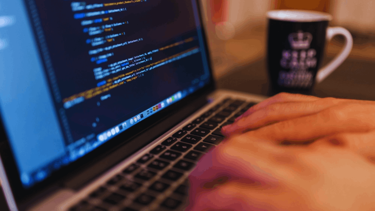 A Beginner’s Guide to Learning How to Code