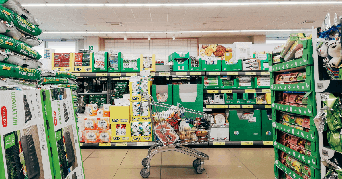 Smart Grocery Shopping in Bulgaria: Understanding Supermarket Co-Branded Cards & Retail Credit Options